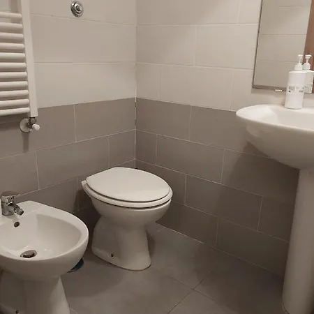 Di F Nápoly